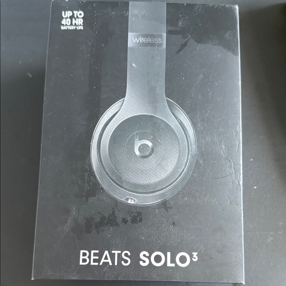 Beats by Dre Solo3 Wireless Headphones - Gray